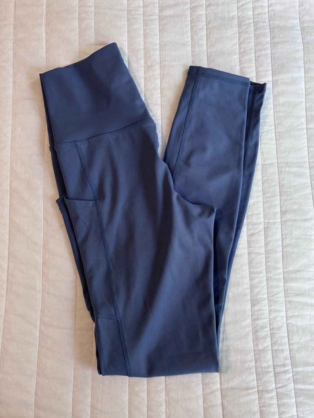 NWOT GAP Fit Studio Sky High Leggings